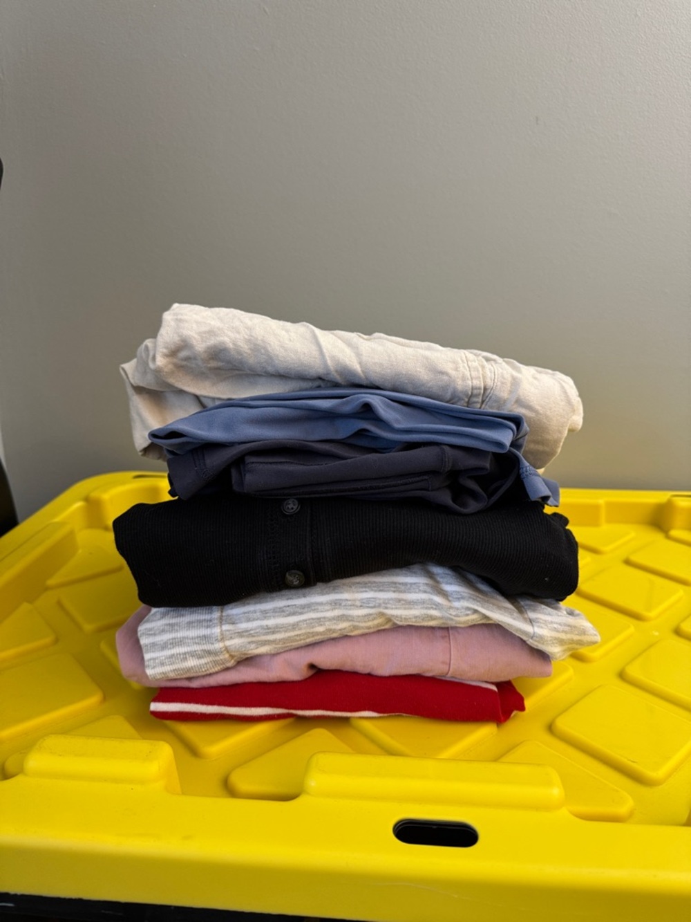 Women’s clothing bundle cotton blends, chicos, aerie, old navy, Ralph Lauren ,